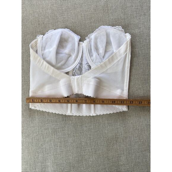 Vintage Vassarette 36 B Bustier Corset Bra Lace White Strapless Runs Small 26” - Picture 9 of 11